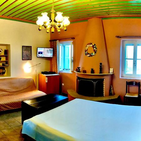 Gerofotis Traditional Guesthouse Est 1892 - Close To Aigio, Akoli, Selianitika Lákka Exteriör bild