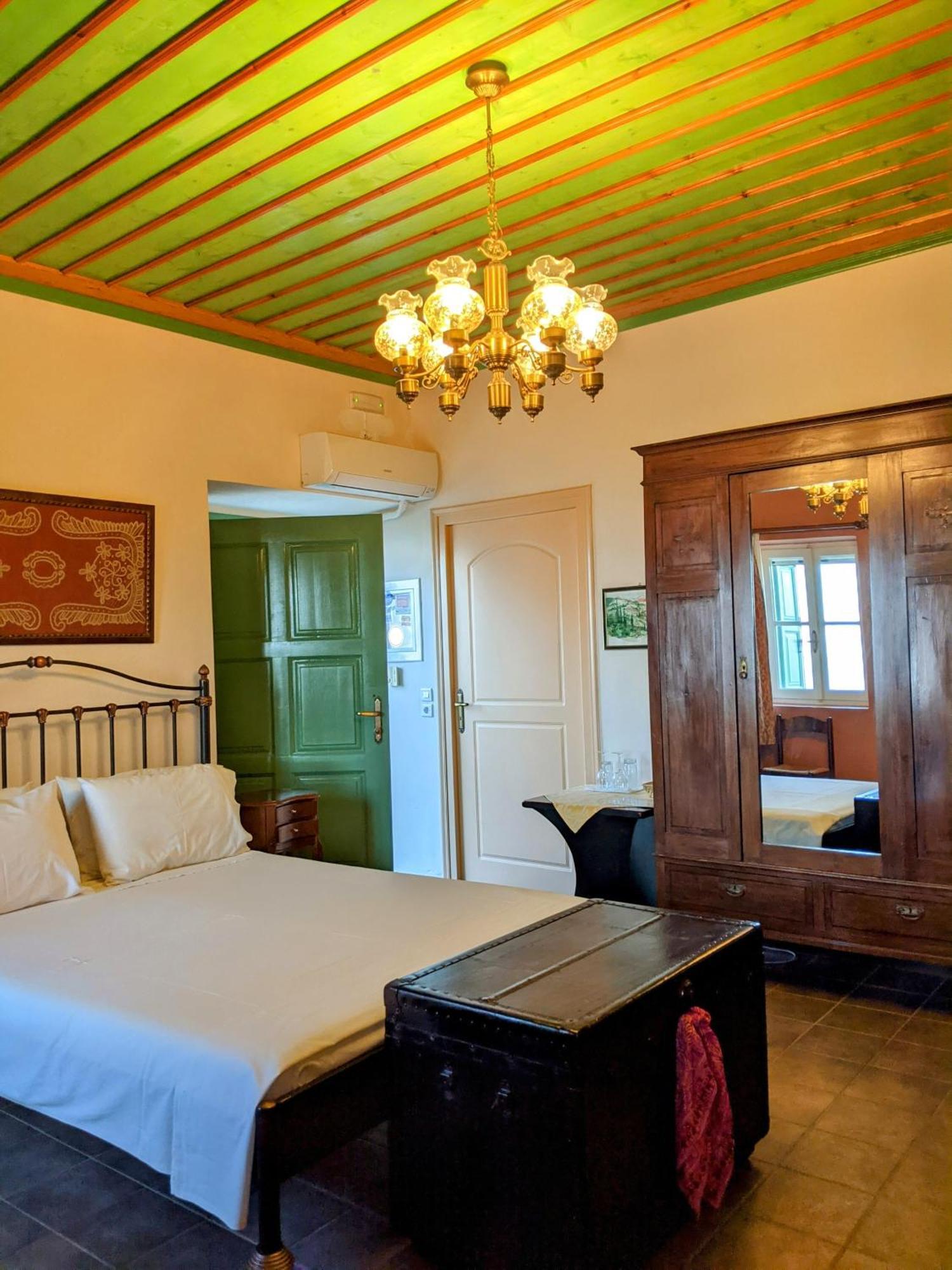 Gerofotis Traditional Guesthouse Est 1892 - Close To Aigio, Akoli, Selianitika Lákka Exteriör bild
