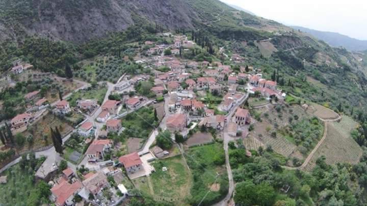 Gerofotis Traditional Guesthouse Est 1892 - Close To Aigio, Akoli, Selianitika Lákka Exteriör bild